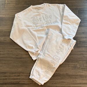 White 'Bride to Be' Sweatshirt and Pants Set